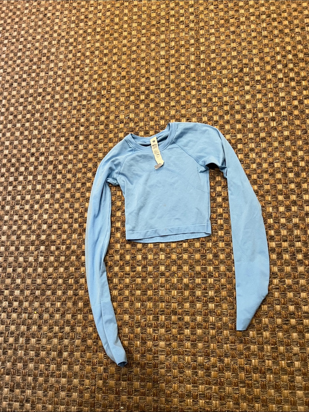 Lululemon 2 Blue Long-Sleeve Cropped Women's Top